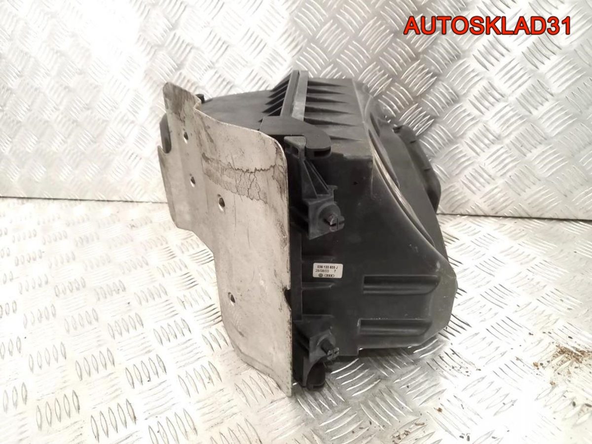 Корпус воздушного фильтра Audi A4 B6 038133837Q - АвтоСклад31.рф - авторазборка контрактные б/у запчасти в г. Белгород