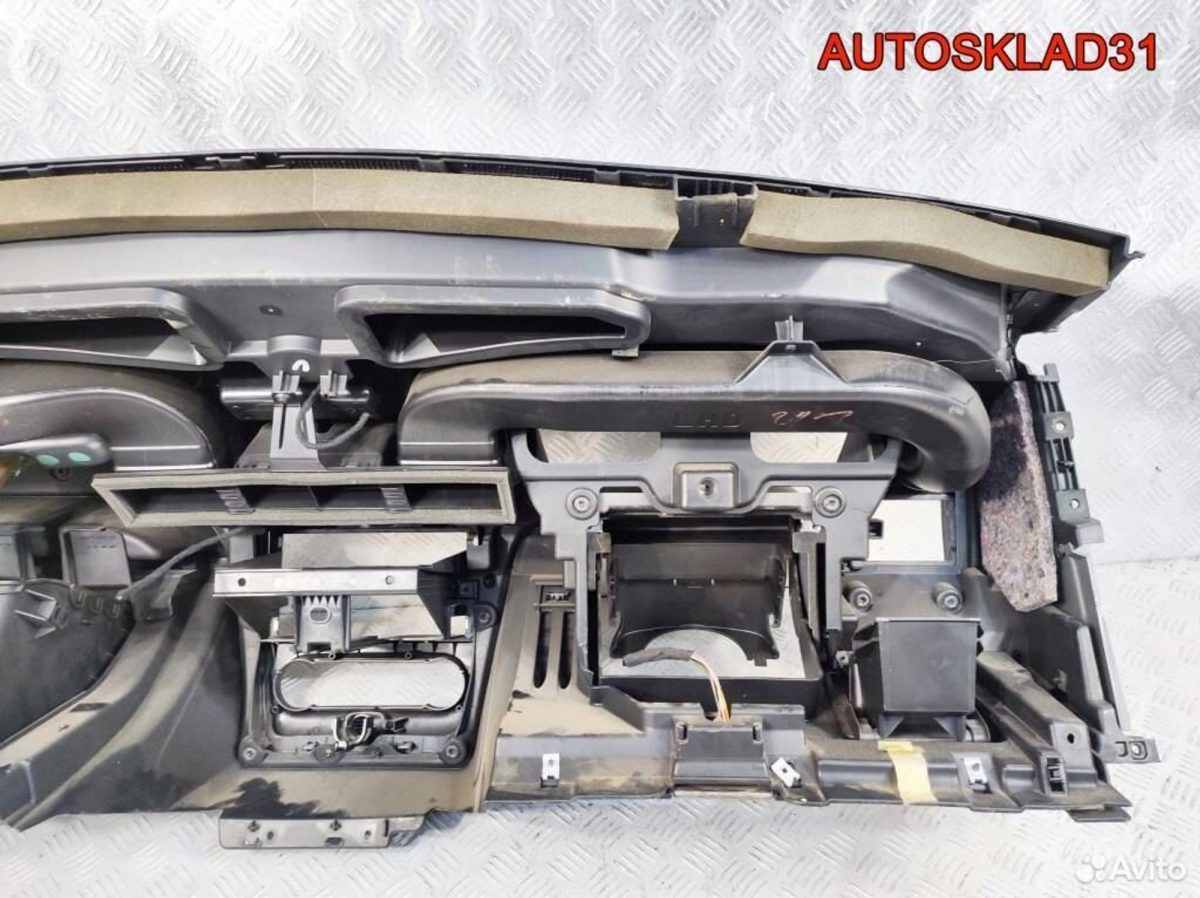 Торпедо Голое Ford Fusion 1727632 Рестайлинг - АвтоСклад31.рф - авторазборка контрактные б/у запчасти в г. Белгород
