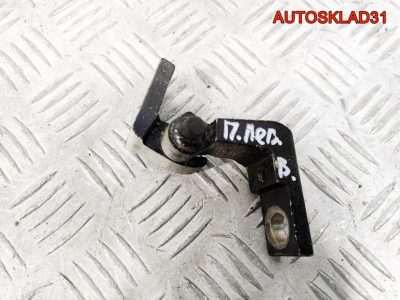 Петля двери передняя левая верхняя VW Passat B5 - АвтоСклад31.рф - авторазборка контрактные б/у запчасти в г. Белгород