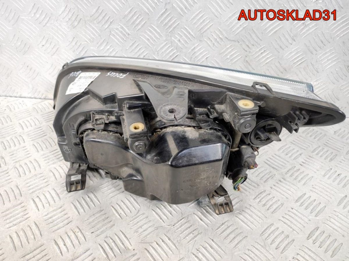 Фара правая линза Ford Focus 2 4M5113W029GD Дорест - АвтоСклад31.рф - авторазборка контрактные б/у запчасти в г. Белгород