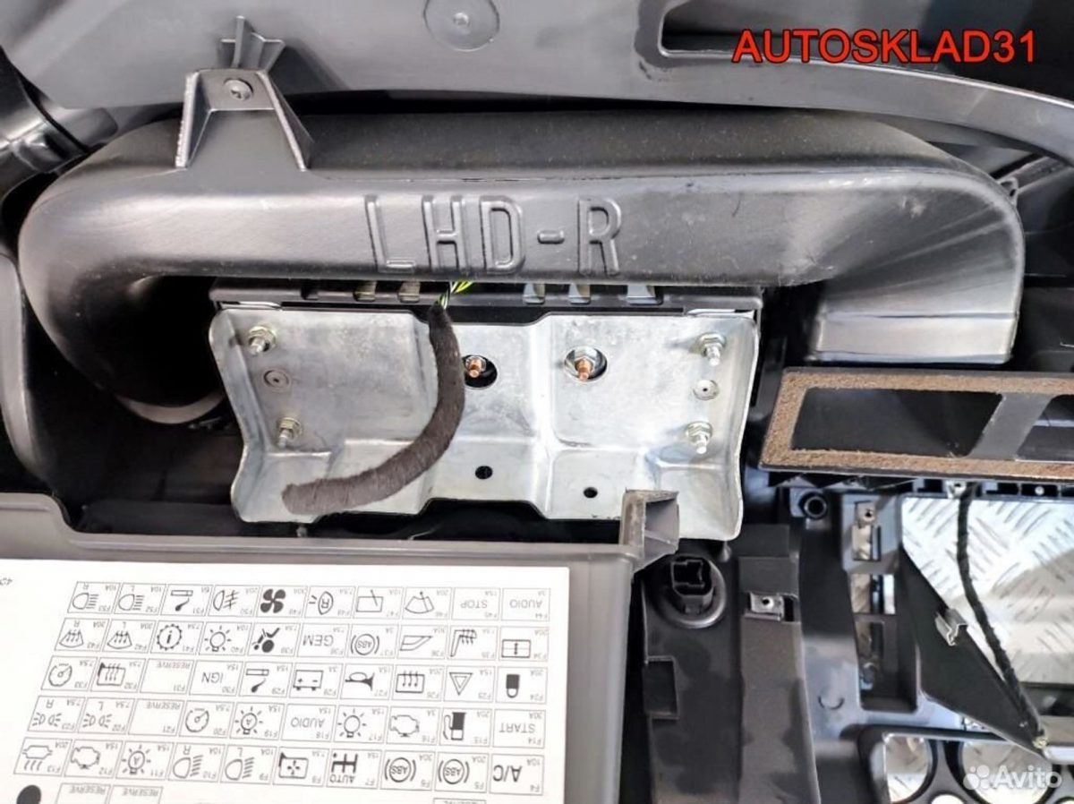 Торпедо Голое Ford Fiesta 2S61A04310AK - АвтоСклад31.рф - авторазборка контрактные б/у запчасти в г. Белгород