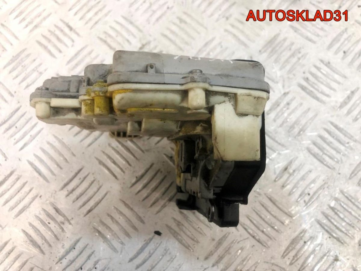 Замок двери передней левой VW Passat B6 3C2837015A - АвтоСклад31.рф - авторазборка контрактные б/у запчасти в г. Белгород