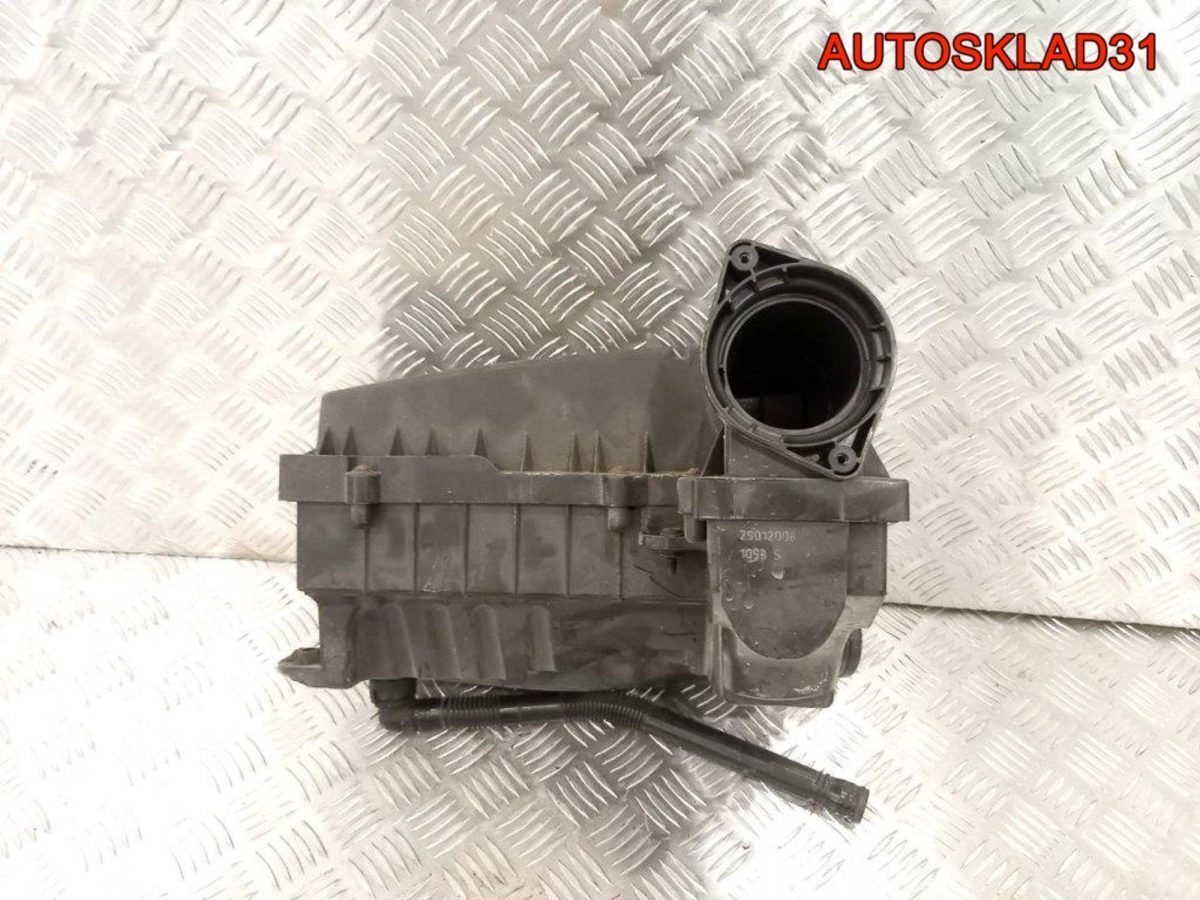Корпус воздушного фильтра VW Passat B6 3C0129607AF - АвтоСклад31.рф - авторазборка контрактные б/у запчасти в г. Белгород