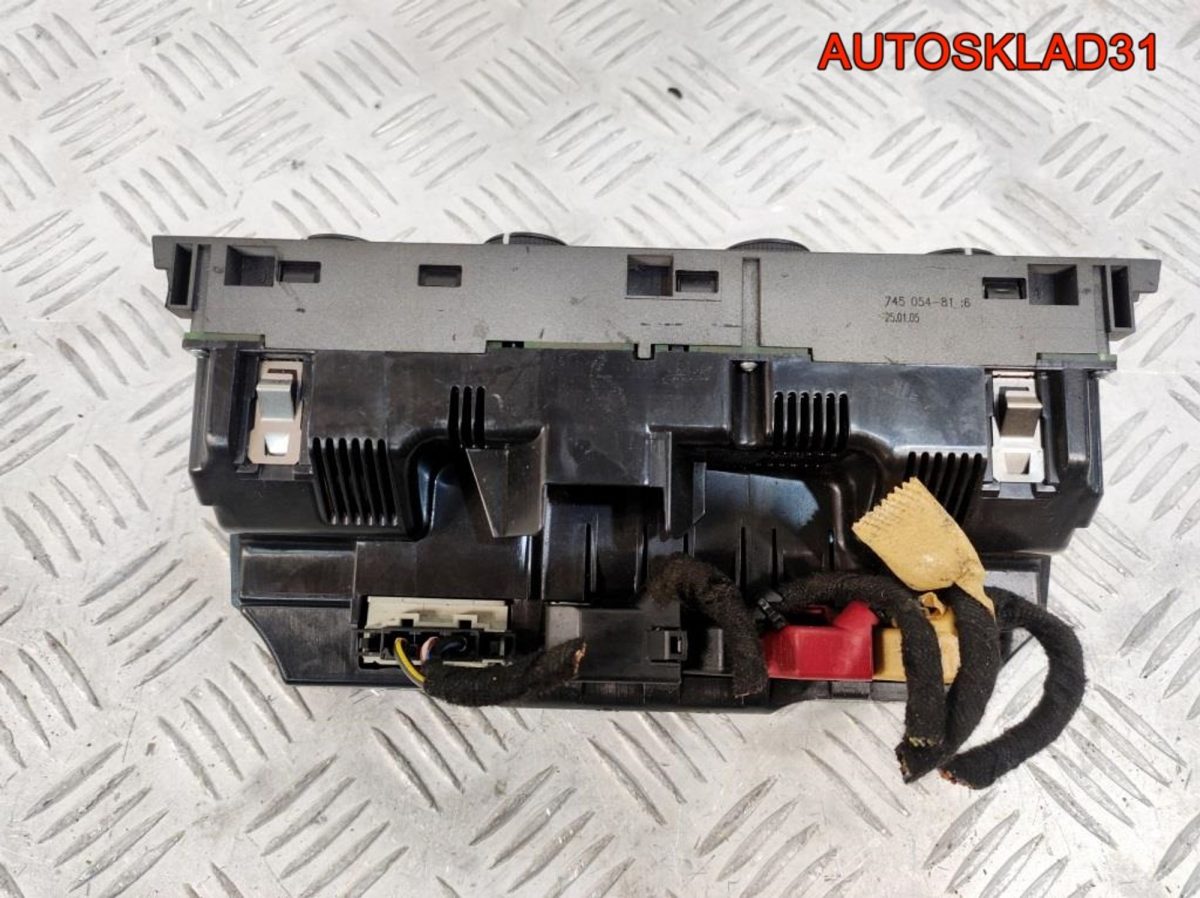 Блок управления климата Audi A6 C6 4F1820043G - АвтоСклад31.рф - авторазборка контрактные б/у запчасти в г. Белгород