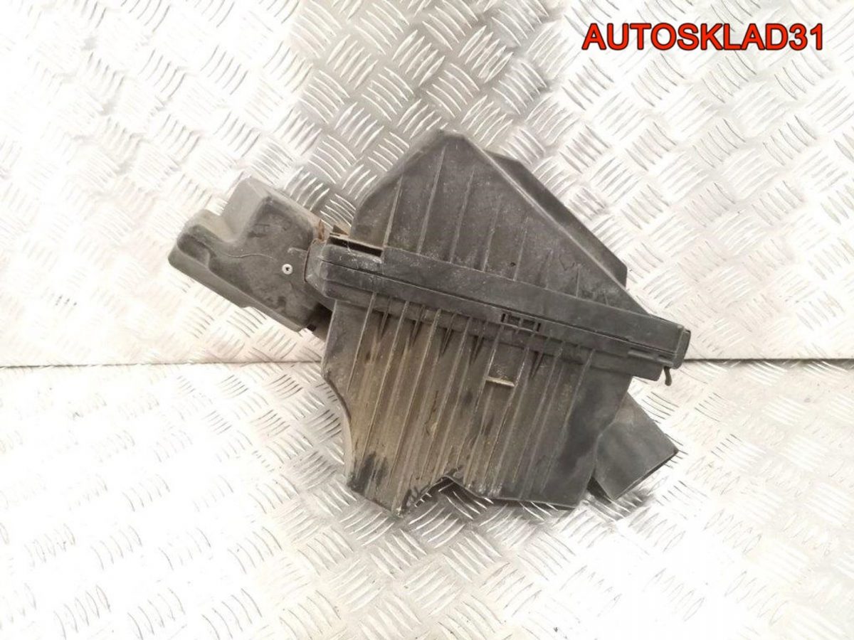 Корпус воздушного фильтра Nissan Primera 1.8 QG18 - АвтоСклад31.рф - авторазборка контрактные б/у запчасти в г. Белгород