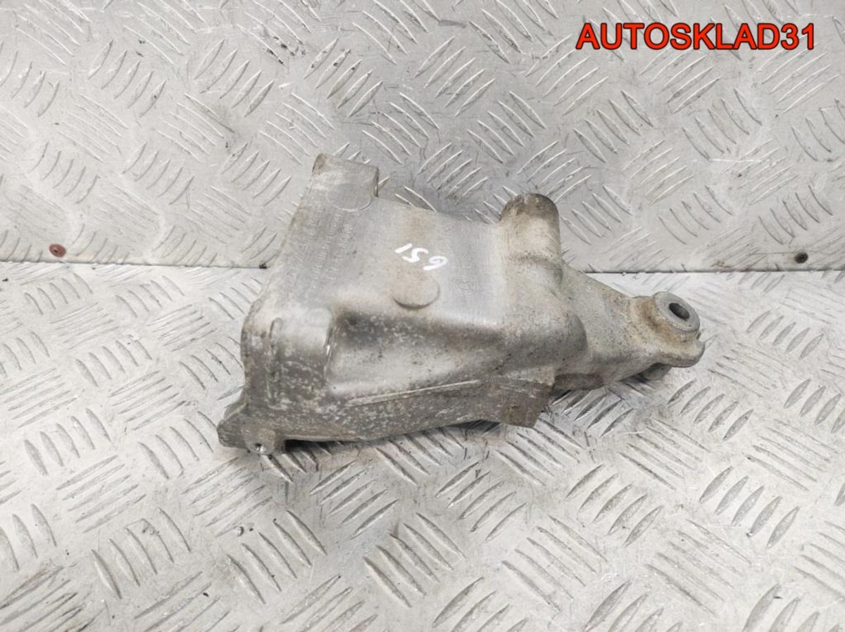 Кронштейн двигателя правый Mercedes X204 651.912 - АвтоСклад31.рф - авторазборка контрактные б/у запчасти в г. Белгород