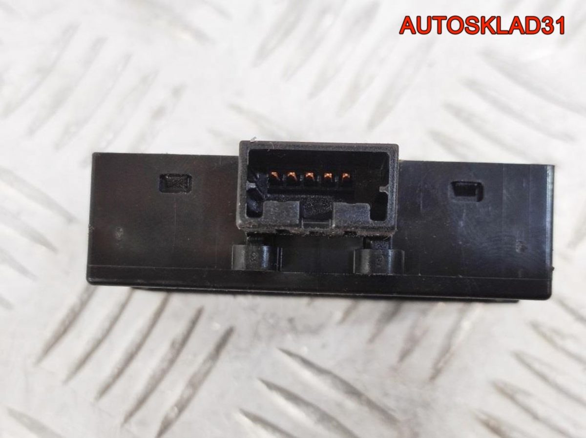 Блок кнопок Nissan X-Trail T30 255358H300 - АвтоСклад31.рф - авторазборка контрактные б/у запчасти в г. Белгород