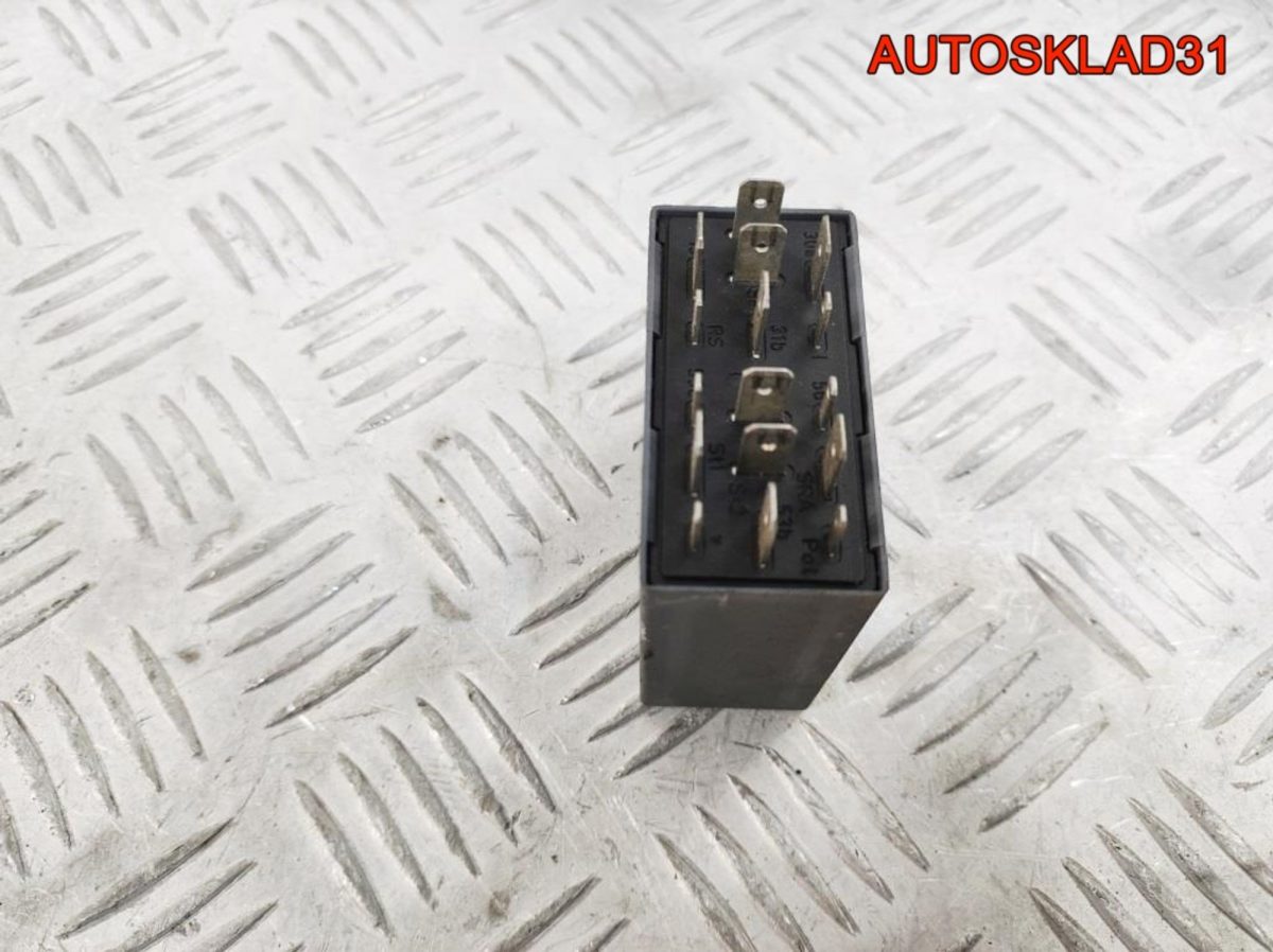 Реле стеклоочистителей VW Passat B5+ 1J0955531 - АвтоСклад31.рф - авторазборка контрактные б/у запчасти в г. Белгород