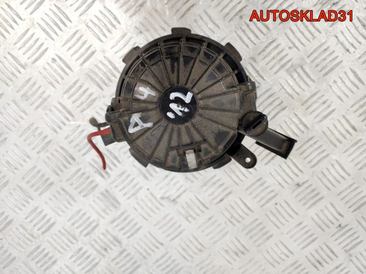 Моторчик отопителя Audi A4 B8 8T1820021 - АвтоСклад31.рф - авторазборка контрактные б/у запчасти в г. Белгород