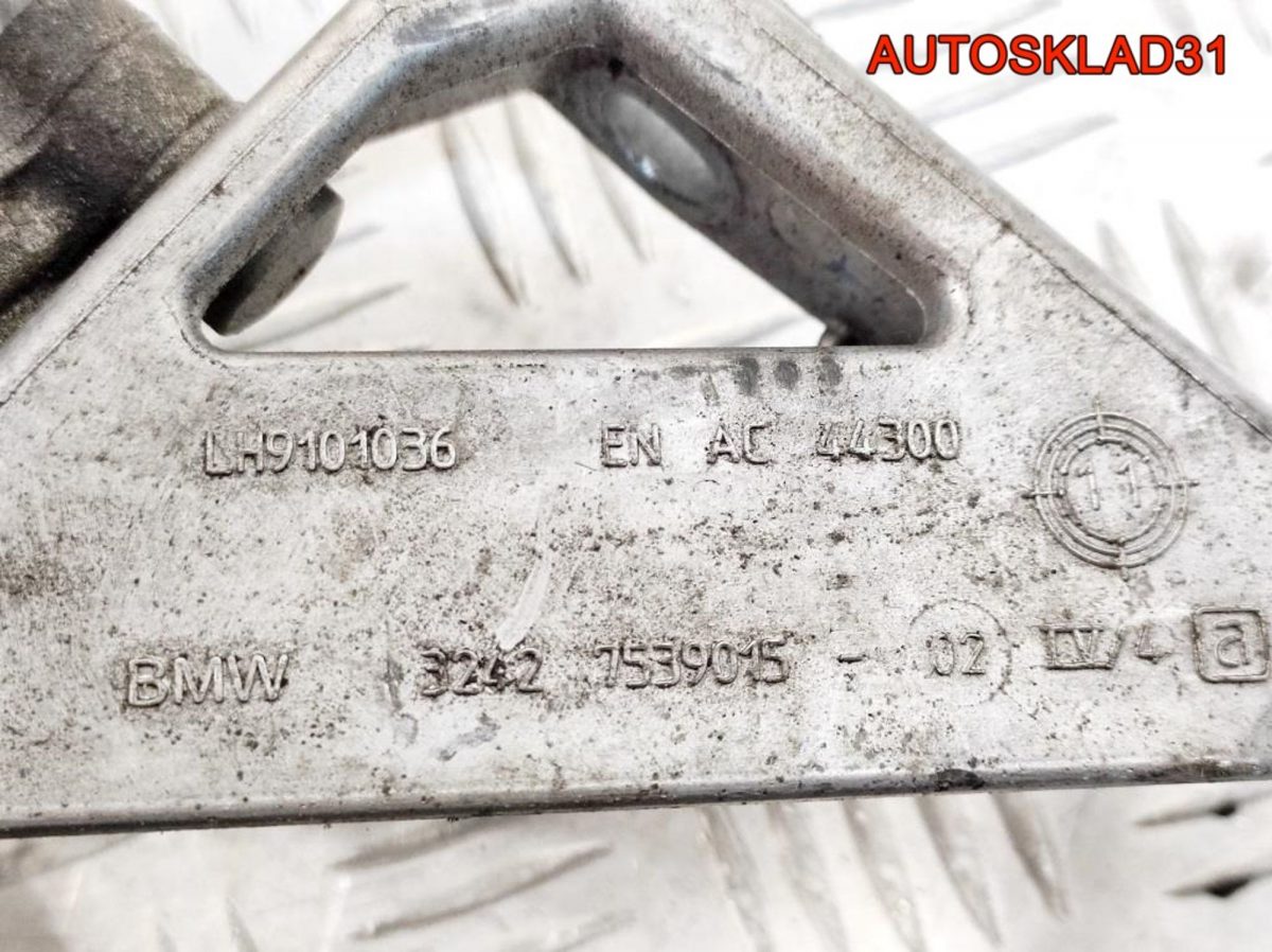 Насос гидроусилителя BMW E90 32416769887 - АвтоСклад31.рф - авторазборка контрактные б/у запчасти в г. Белгород