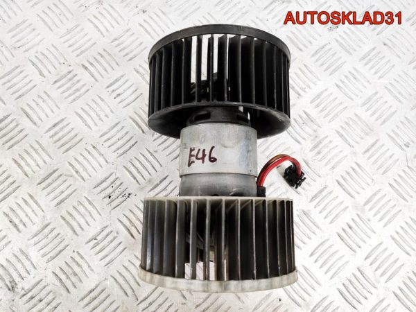 Дефлектор воздушный правый Skoda Fabia 2 5J0819702 - АвтоСклад31.рф - авторазборка контрактные б/у запчасти в г. Белгород