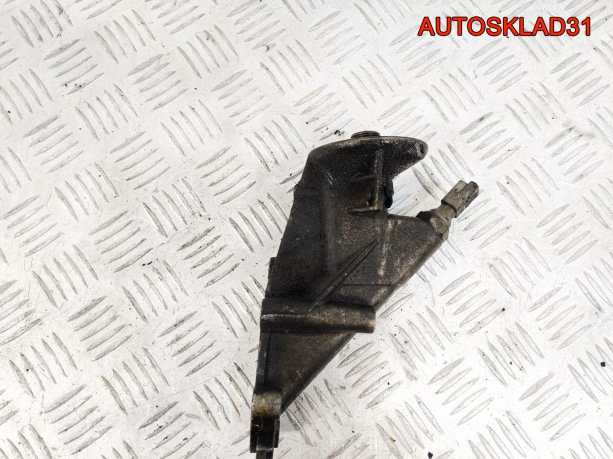 Кронштейн масляного фильтра Citroen C5 9632517010 - АвтоСклад31.рф - авторазборка контрактные б/у запчасти в г. Белгород