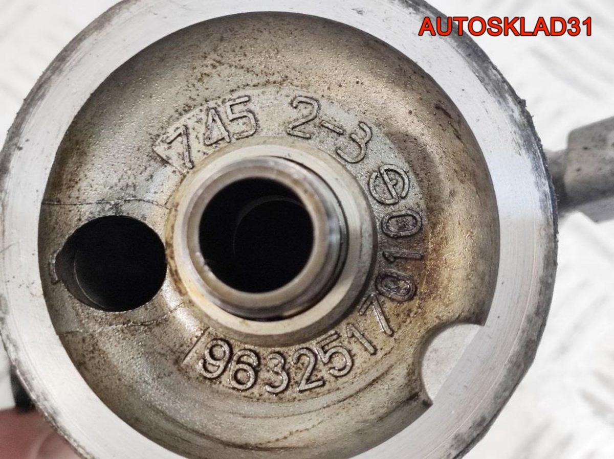 Кронштейн масляного фильтра Citroen C5 9632517010 - АвтоСклад31.рф - авторазборка контрактные б/у запчасти в г. Белгород