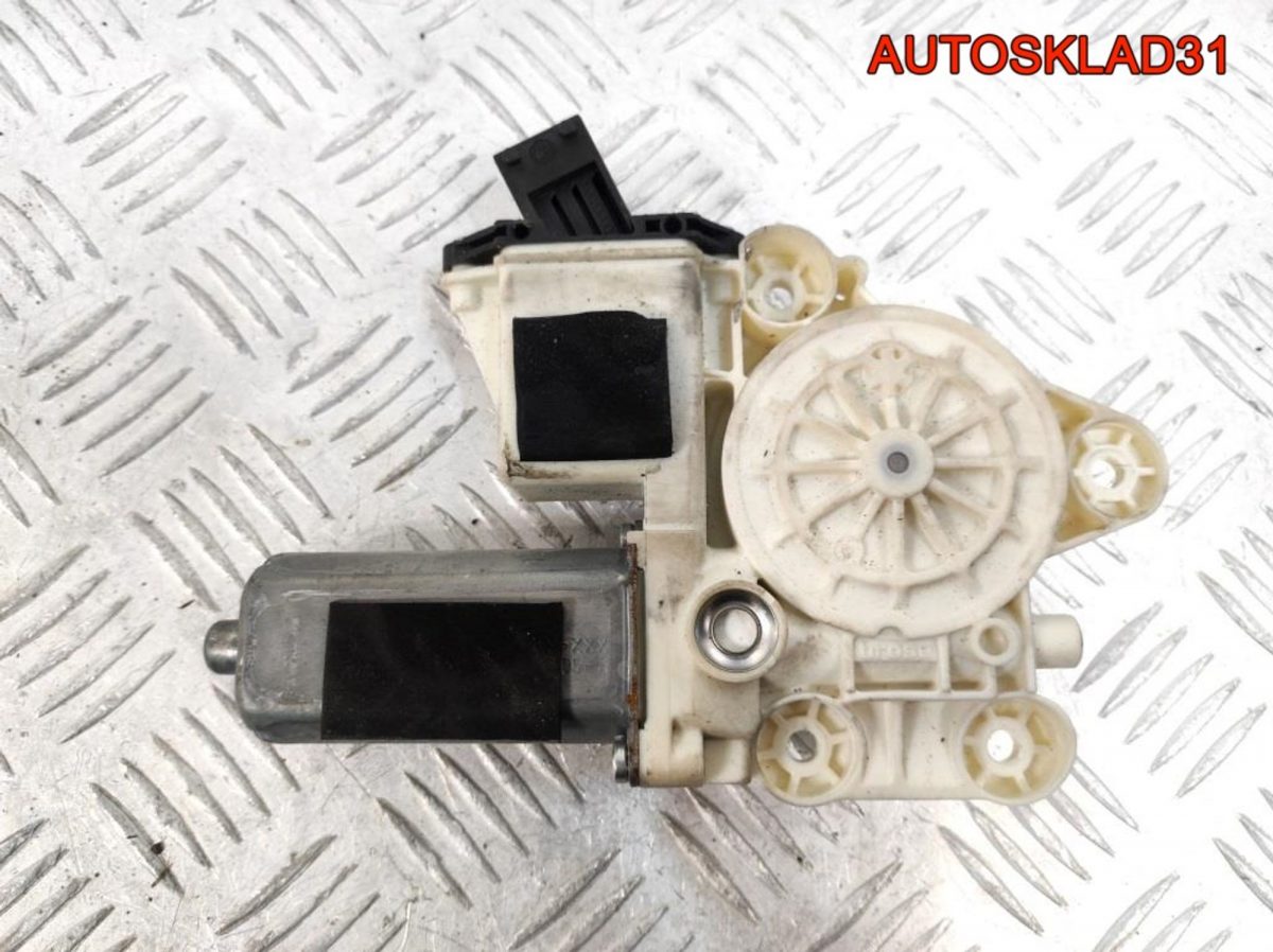 Моторчик стеклоподъемника Opel Vectra C 9178987 - АвтоСклад31.рф - авторазборка контрактные б/у запчасти в г. Белгород