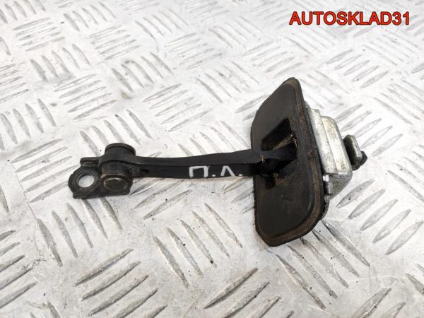 Стекло двери правой Mitsubishi Carisma MR720213 - АвтоСклад31.рф - авторазборка контрактные б/у запчасти в г. Белгород