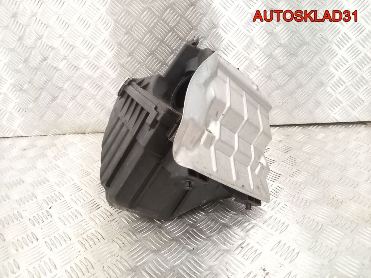 Корпус воздушного фильтра VW Passat B5 058133837R - АвтоСклад31.рф - авторазборка контрактные б/у запчасти в г. Белгород