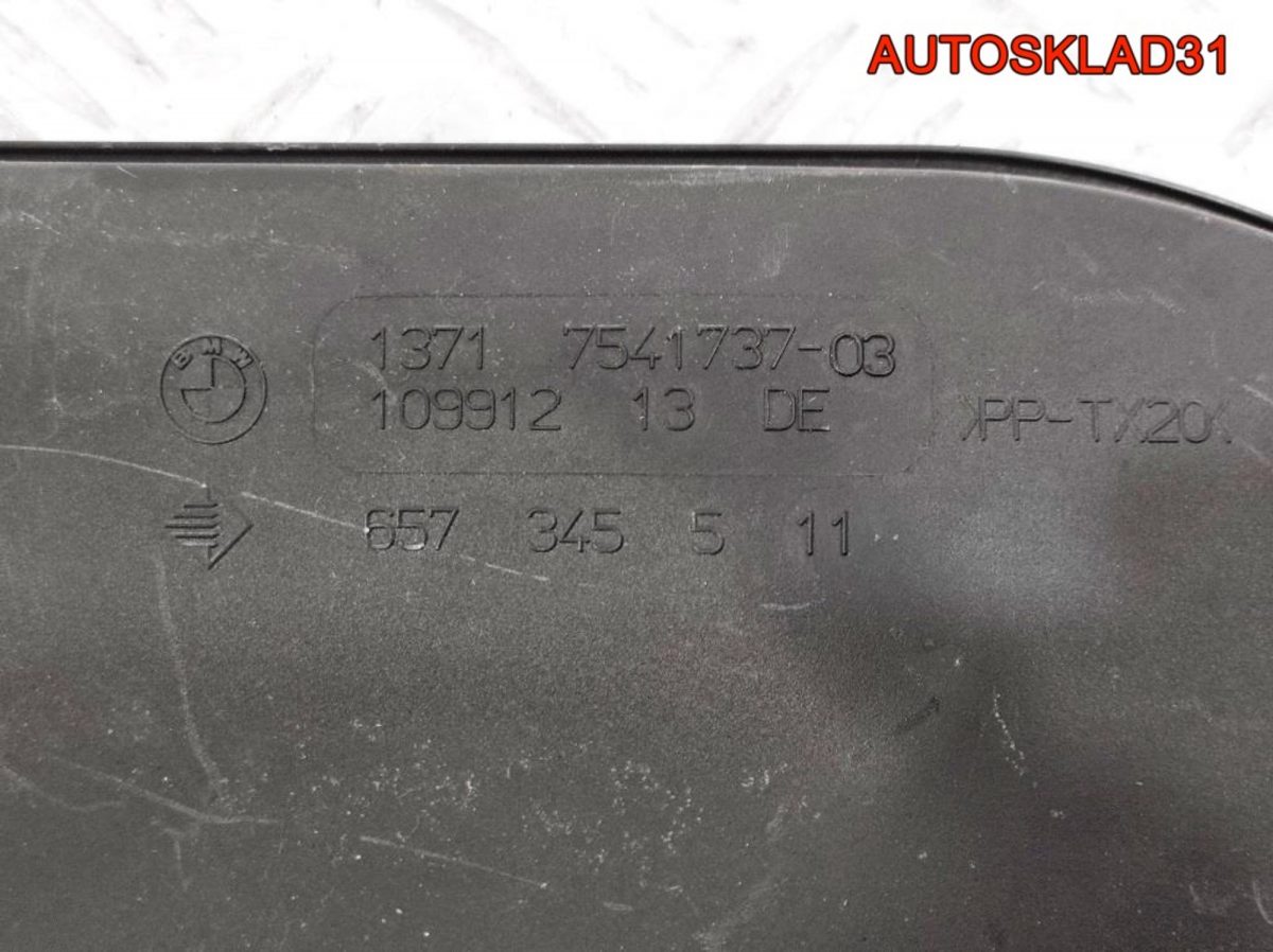 Патрубок воздушного фильтра BMW E90 13717541737 - АвтоСклад31.рф - авторазборка контрактные б/у запчасти в г. Белгород