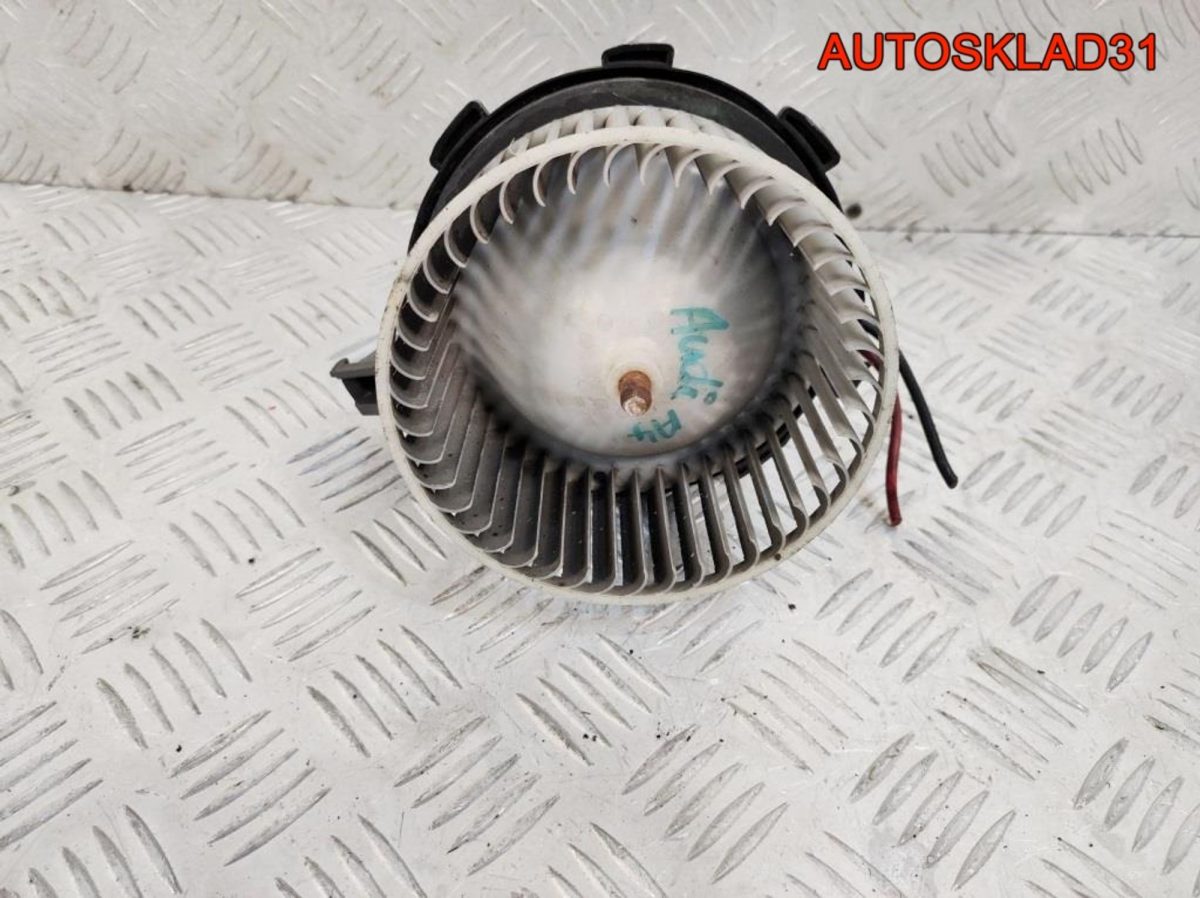 Моторчик отопителя Audi A4 B8 8T1820021 - АвтоСклад31.рф - авторазборка контрактные б/у запчасти в г. Белгород
