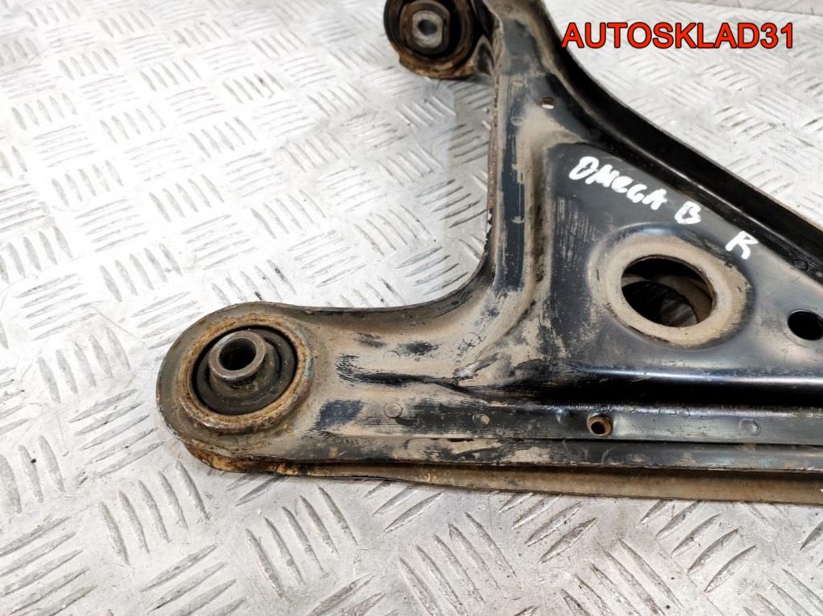 Рычаг передний правый нижний Opel Omega B 90576789 - АвтоСклад31.рф - авторазборка контрактные б/у запчасти в г. Белгород