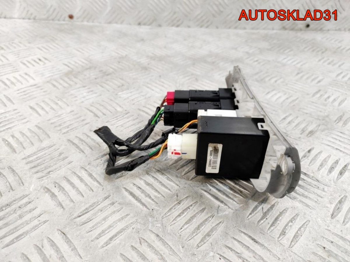 Блок кнопок Kia Ceed 933001H440ED - АвтоСклад31.рф - авторазборка контрактные б/у запчасти в г. Белгород