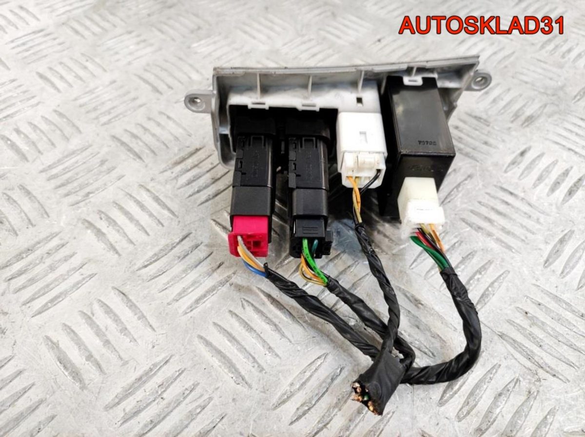 Блок кнопок Kia Ceed 933001H440ED - АвтоСклад31.рф - авторазборка контрактные б/у запчасти в г. Белгород