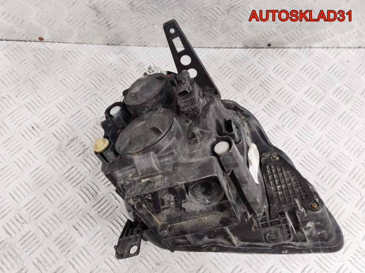 Фара левая Renault Modus 8200613074 - АвтоСклад31.рф - авторазборка контрактные б/у запчасти в г. Белгород