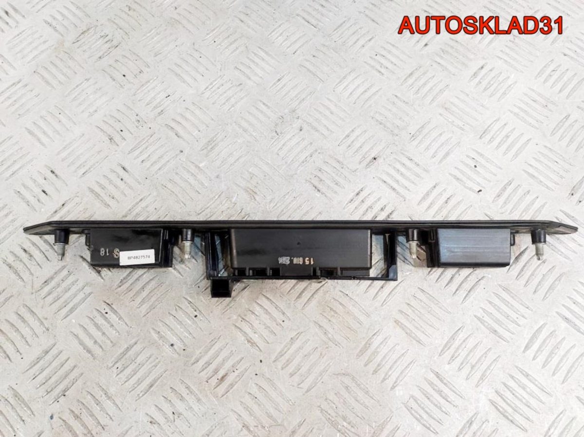 Накладка крышки багажника Audi A4 B6 Универсал - АвтоСклад31.рф - авторазборка контрактные б/у запчасти в г. Белгород