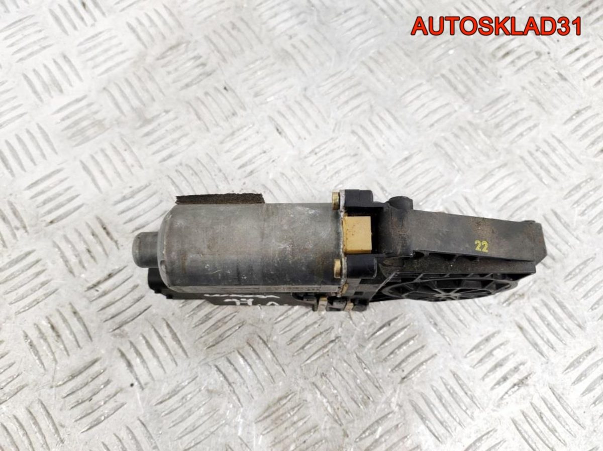 Моторчик стеклоподъемника передний левый Skoda Octavia A4 1U4959801B - АвтоСклад31.рф - авторазборка контрактные б/у запчасти в г. Белгород