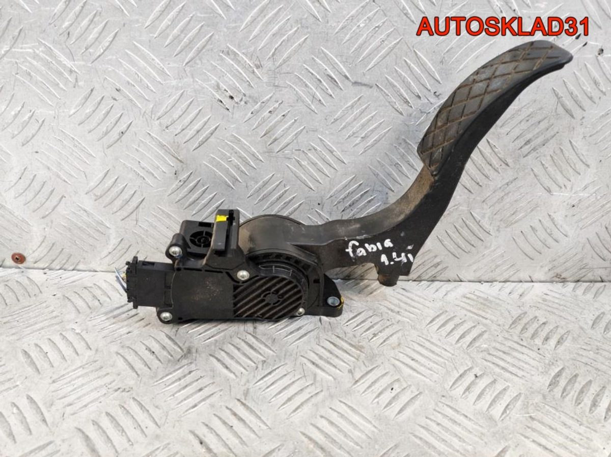 Педаль газа Skoda Fabia 1,4 Бензин 6Q1721503F - АвтоСклад31.рф - авторазборка контрактные б/у запчасти в г. Белгород