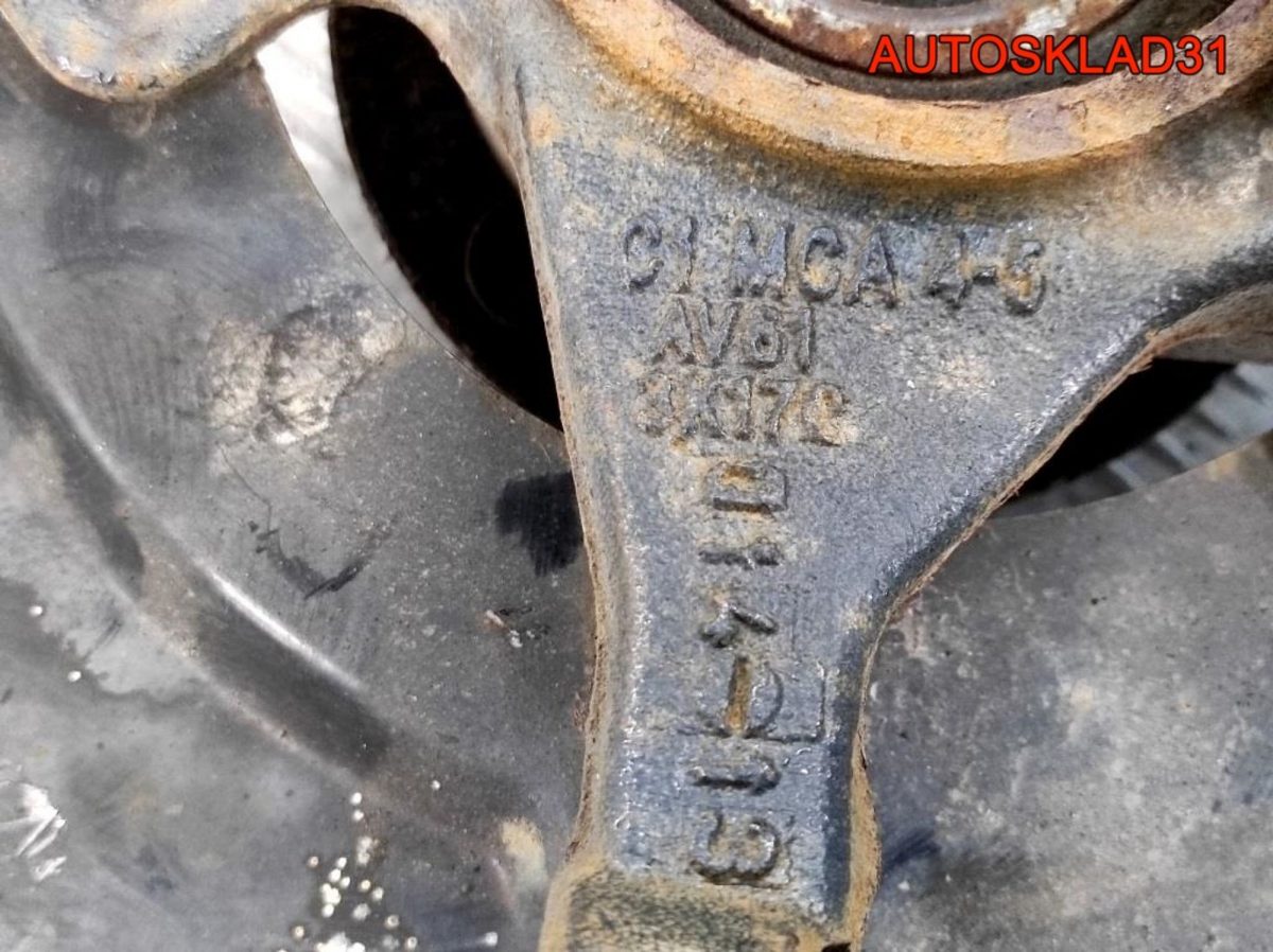 Кулак поворотный передний правый Ford C-MAX 2 - АвтоСклад31.рф - авторазборка контрактные б/у запчасти в г. Белгород