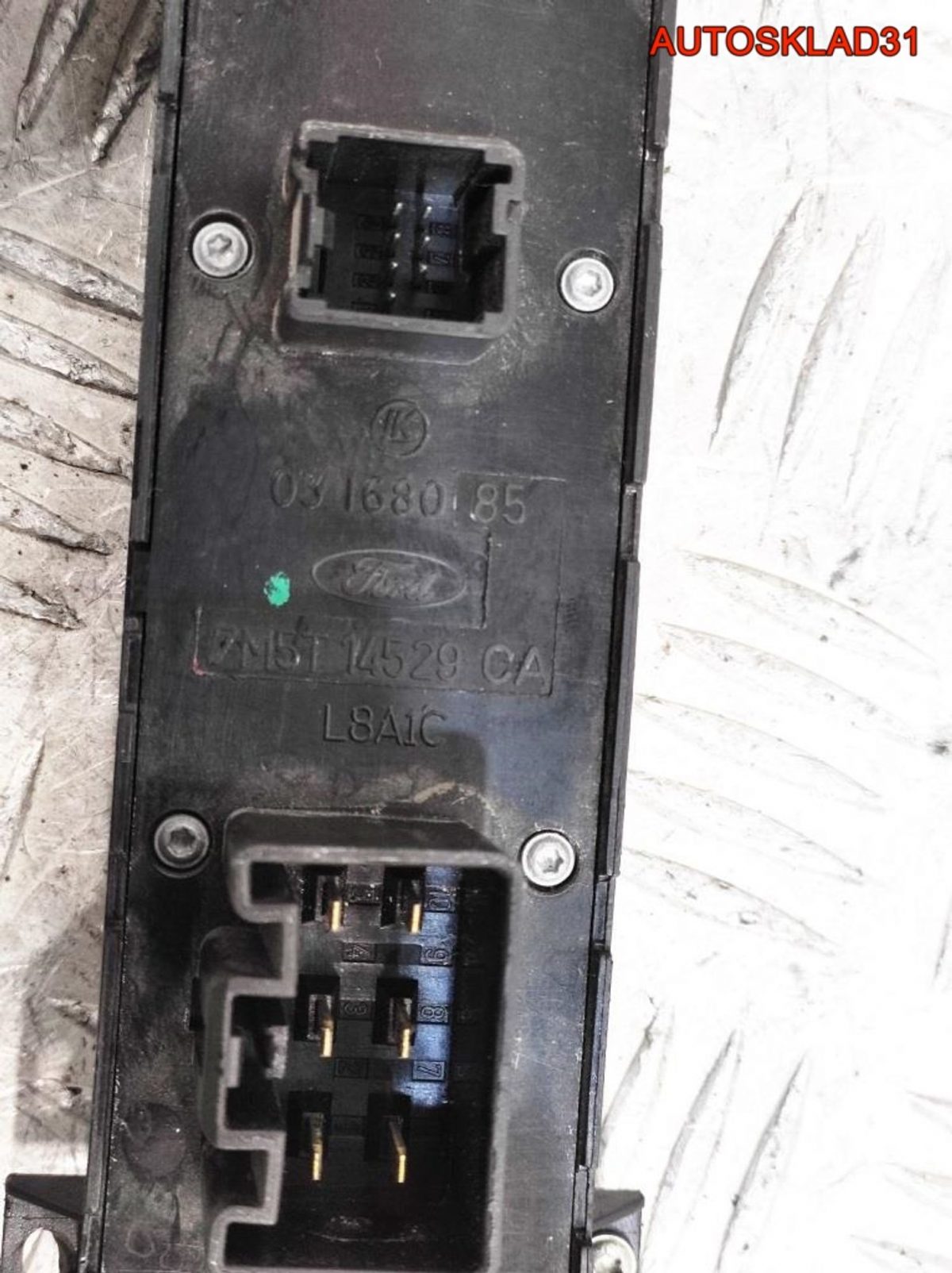 Блок стеклоподъемников Ford Focus 2 7M5T14529CA - АвтоСклад31.рф - авторазборка контрактные б/у запчасти в г. Белгород