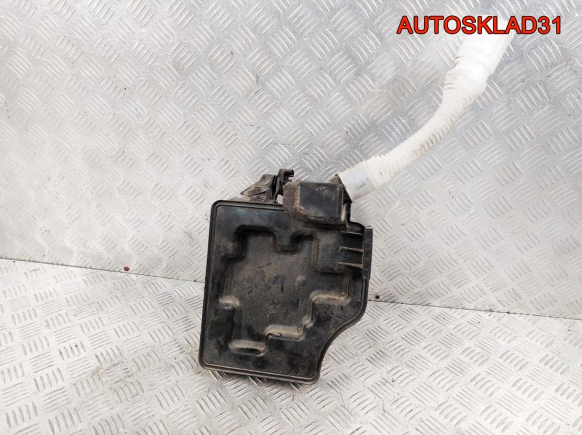 Бачок омывателя Skoda Fabia 6R0955453D - АвтоСклад31.рф - авторазборка контрактные б/у запчасти в г. Белгород