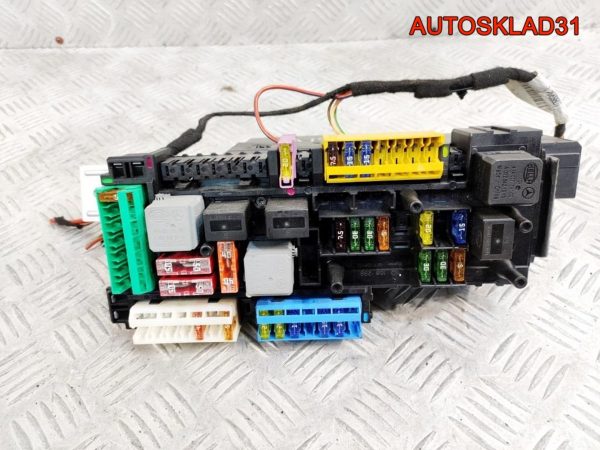 Блок стеклоподъемников Ford Focus 2 3M5T14529DF - АвтоСклад31.рф - авторазборка контрактные б/у запчасти в г. Белгород