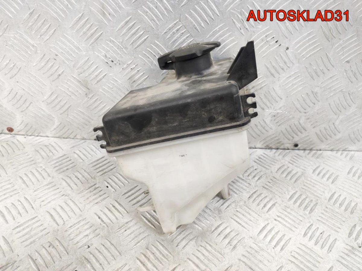 Бачок омывателя Hyundai Getz 986101C000 - АвтоСклад31.рф - авторазборка контрактные б/у запчасти в г. Белгород