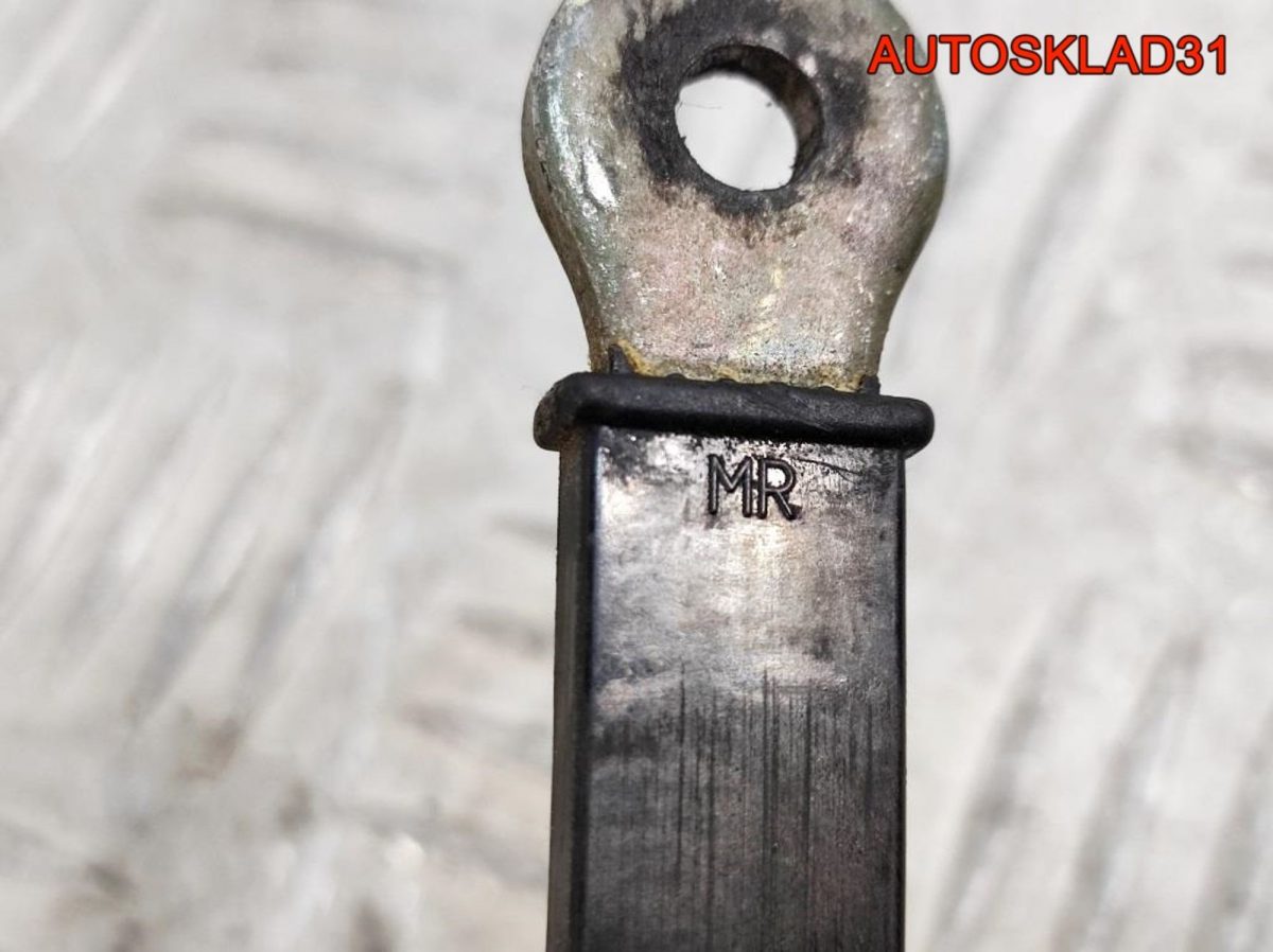 Ограничитель двери передний Mitsubishi Carisma DA - АвтоСклад31.рф - авторазборка контрактные б/у запчасти в г. Белгород