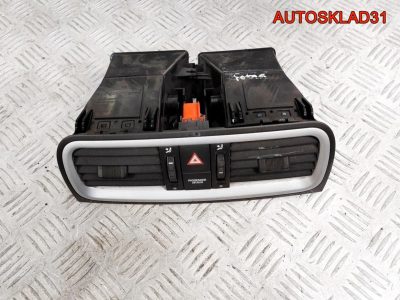 Дефлектор воздушный Skoda Fabia 2 5J0820951C - АвтоСклад31.рф - авторазборка контрактные б/у запчасти в г. Белгород