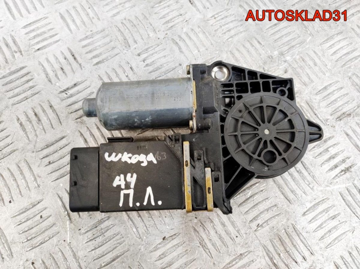 Моторчик стеклоподъемника передний левый Skoda Octavia A4 1U4959801B - АвтоСклад31.рф - авторазборка контрактные б/у запчасти в г. Белгород