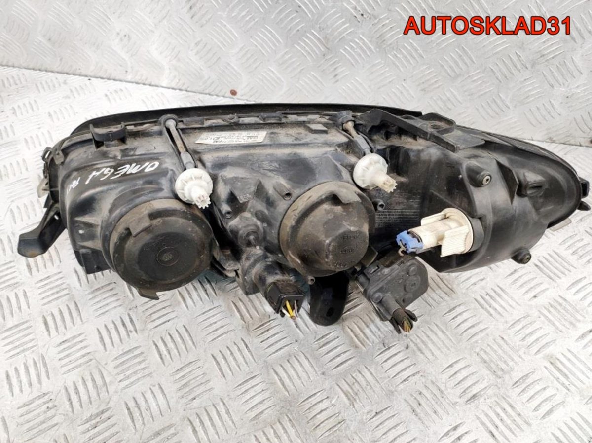 Фара правая Галоген Opel Omega B Рест 09147872 - АвтоСклад31.рф - авторазборка контрактные б/у запчасти в г. Белгород