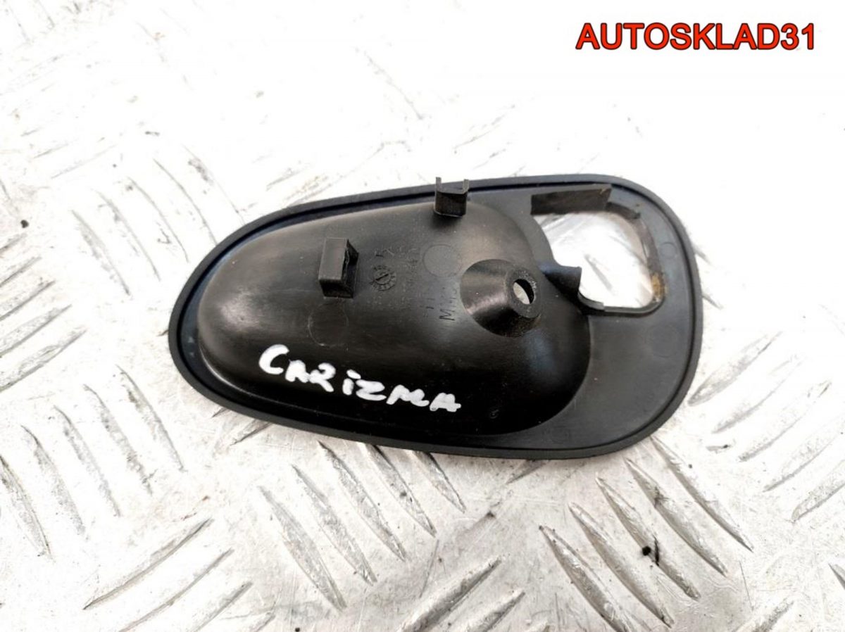 Накладка внутренней ручки R Mitsubishi Carisma DA - АвтоСклад31.рф - авторазборка контрактные б/у запчасти в г. Белгород