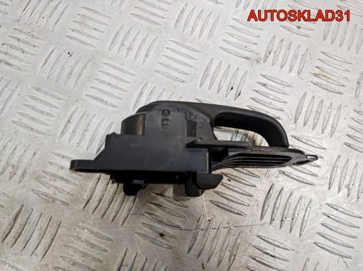 Ручка внутренняя передняя левая Nissan Micra K12 - АвтоСклад31.рф - авторазборка контрактные б/у запчасти в г. Белгород