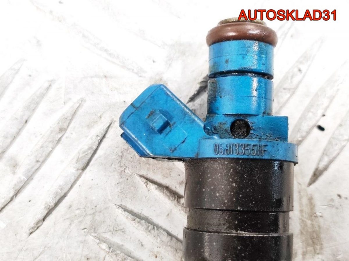 Форсунка топливная VW Passat B5 1,8 ADR 058133551F - АвтоСклад31.рф - авторазборка контрактные б/у запчасти в г. Белгород