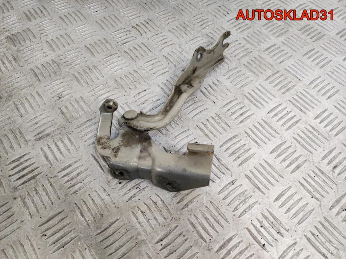Петля капота левая Mazda 3 BK BP4K52420B Седан - АвтоСклад31.рф - авторазборка контрактные б/у запчасти в г. Белгород