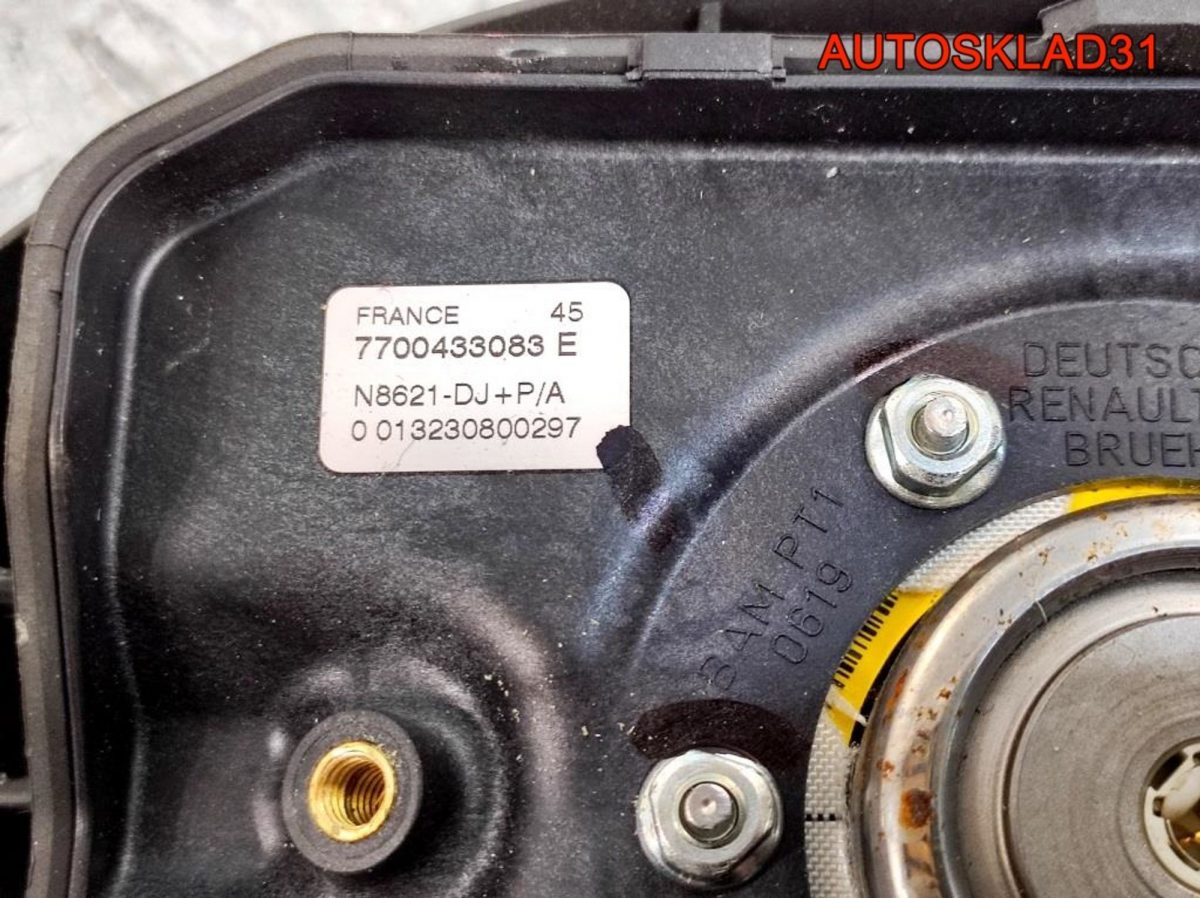 Рулевое колесо Renault Scenic 1 7700432842E - АвтоСклад31.рф - авторазборка контрактные б/у запчасти в г. Белгород