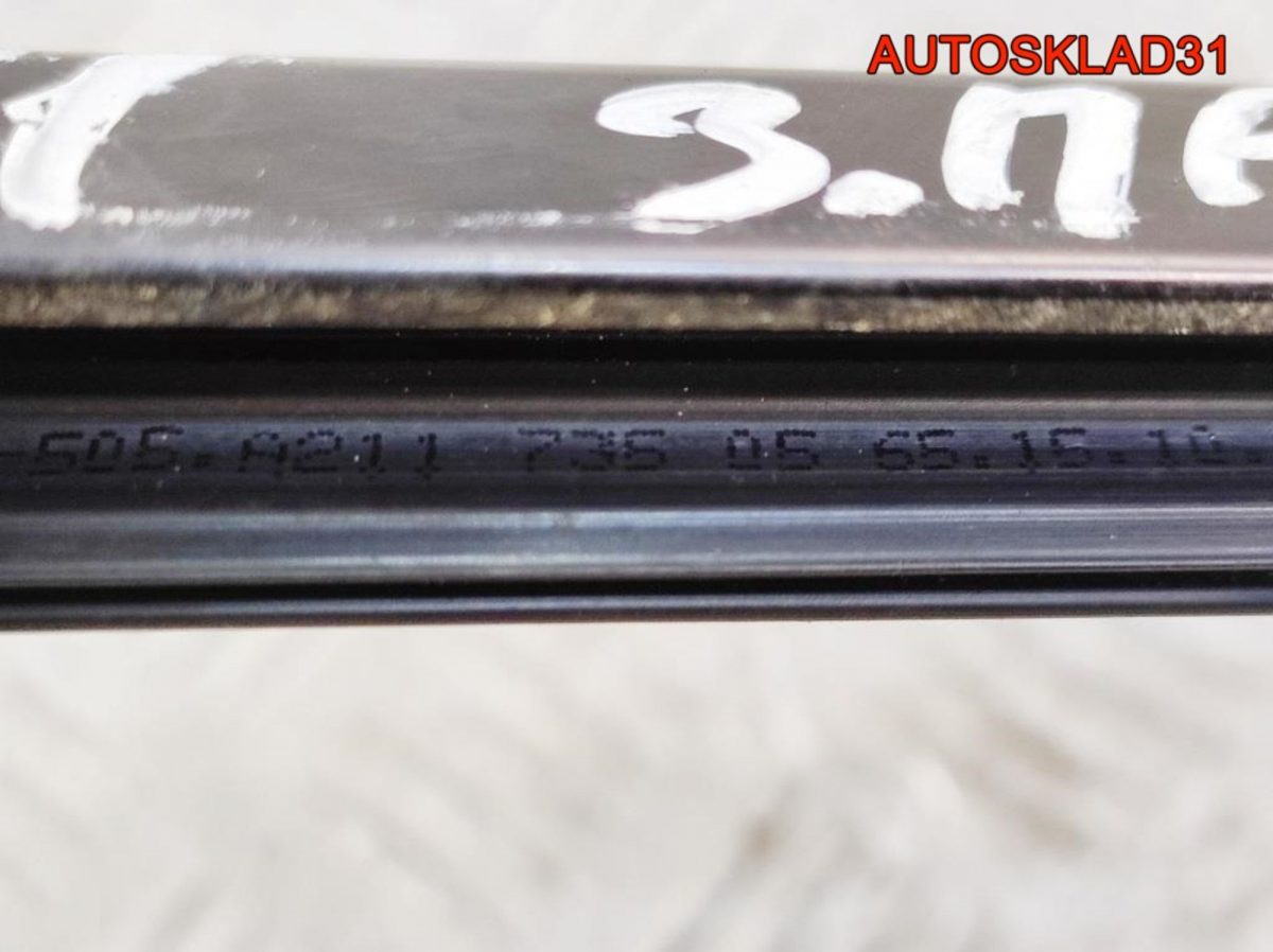 Накладка стекла заднего правого Mercedes W211 - АвтоСклад31.рф - авторазборка контрактные б/у запчасти в г. Белгород
