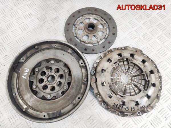 Декоративная крышка двигателя Opel Corsa D 55561431 - АвтоСклад31.рф - авторазборка контрактные б/у запчасти в г. Белгород