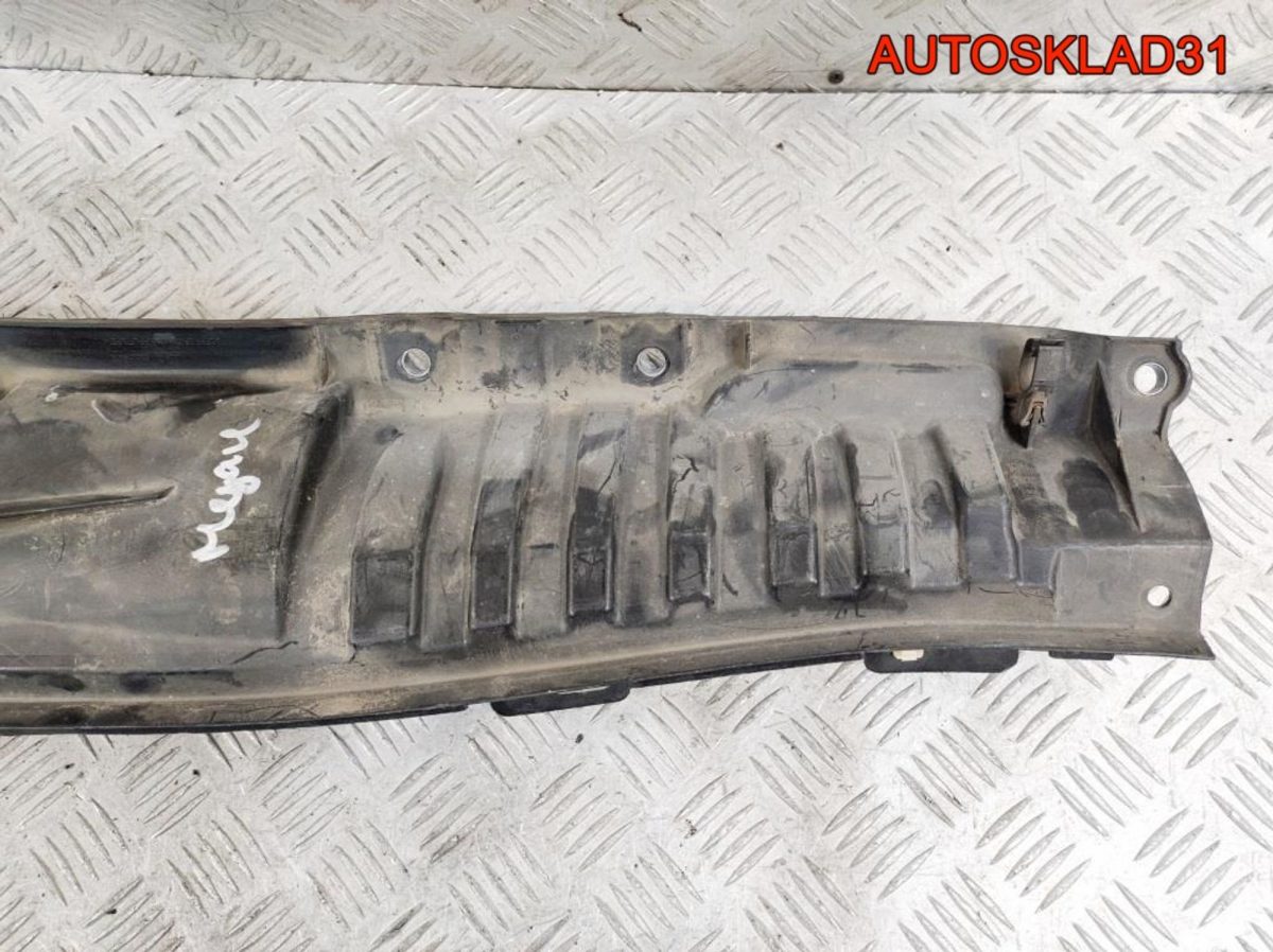 Решетка стеклоочистителя Renault Megane 3 668101847R - АвтоСклад31.рф - авторазборка контрактные б/у запчасти в г. Белгород
