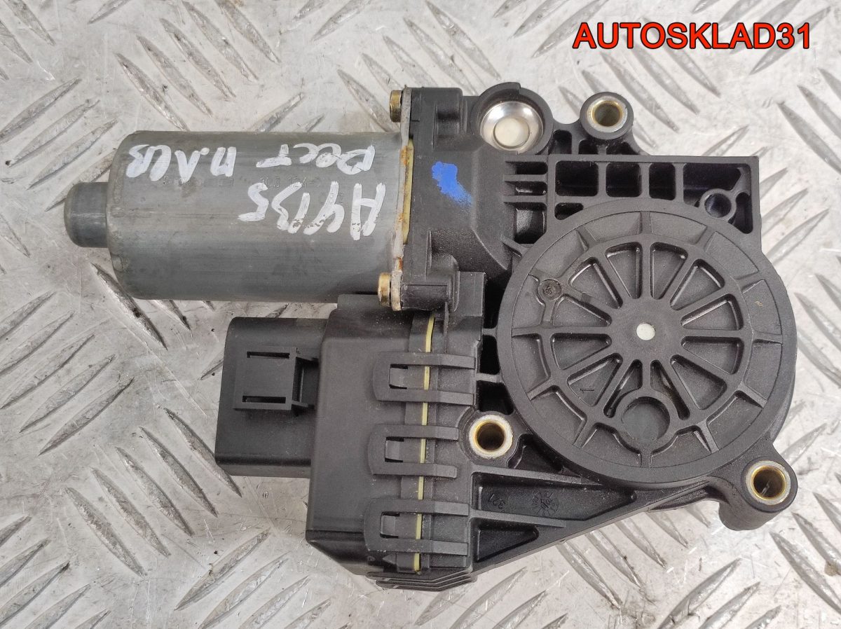 Моторчик стеклоподъёмника п/л Audi A4 Б5 0130821787 - АвтоСклад31.рф - авторазборка контрактные б/у запчасти в г. Белгород
