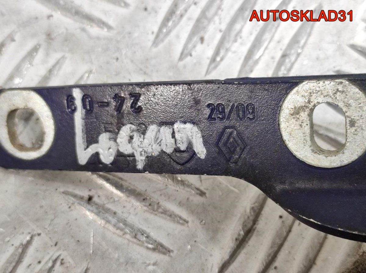 Петля капота левая Renault Logan 1 6001546875 - АвтоСклад31.рф - авторазборка контрактные б/у запчасти в г. Белгород