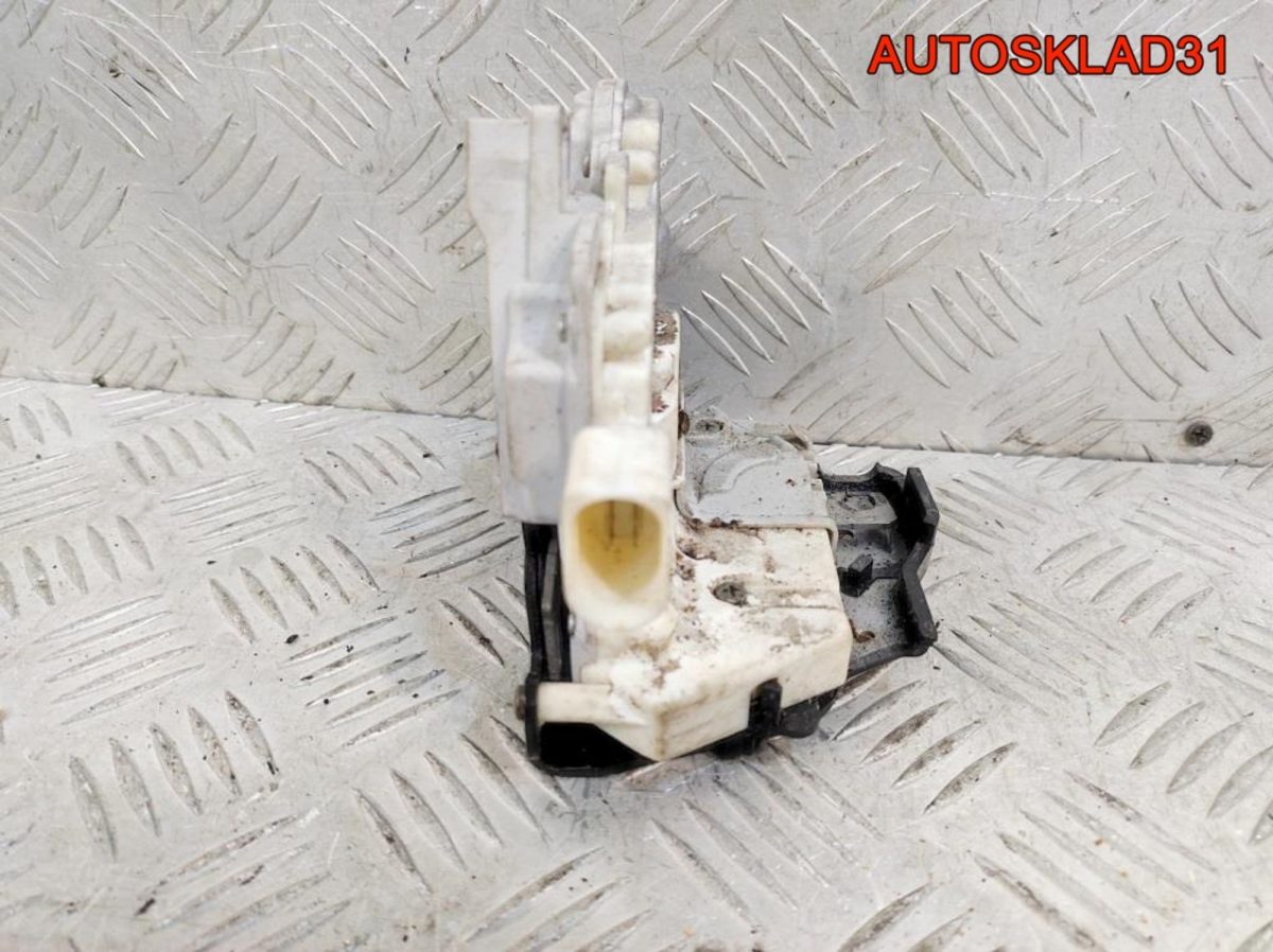 Замок двери задней левой Audi A6 C6 4F0839015 - АвтоСклад31.рф - авторазборка контрактные б/у запчасти в г. Белгород