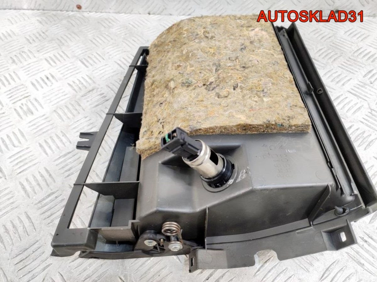 Бардачок Nissan X-Trail T30 682758H900 - АвтоСклад31.рф - авторазборка контрактные б/у запчасти в г. Белгород